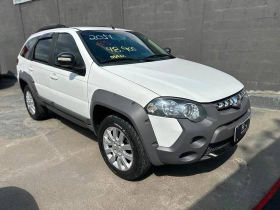 FIAT PALIO 1.8 MPI ADVENTURE WEEKEND 16V FLEX 4P MANUAL